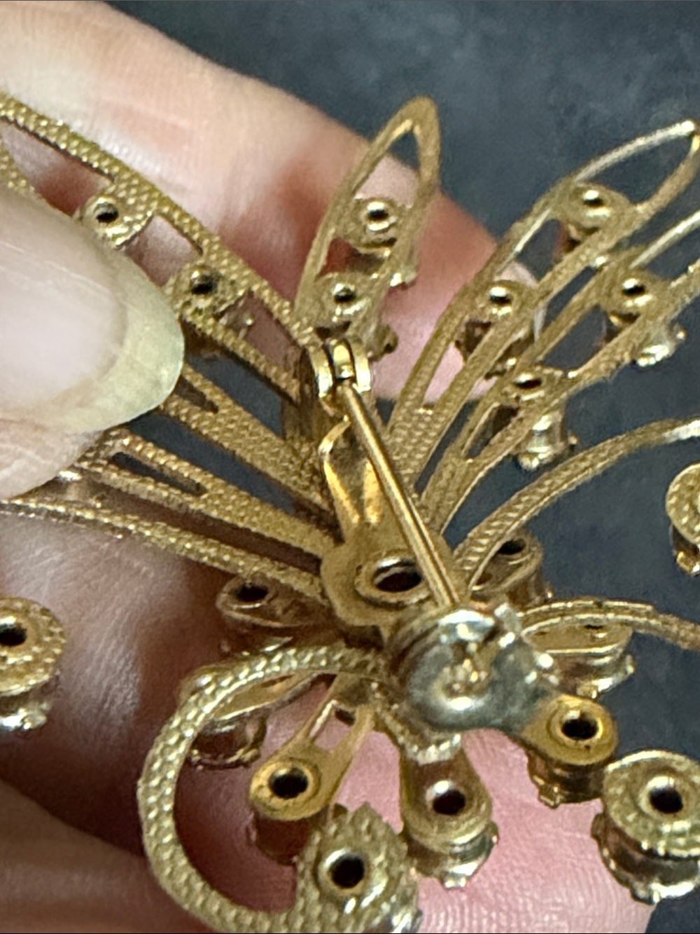 Vintage Gold Floral Crystal Brooch Set - Sparkling Fan Design - Picture 5 of 5